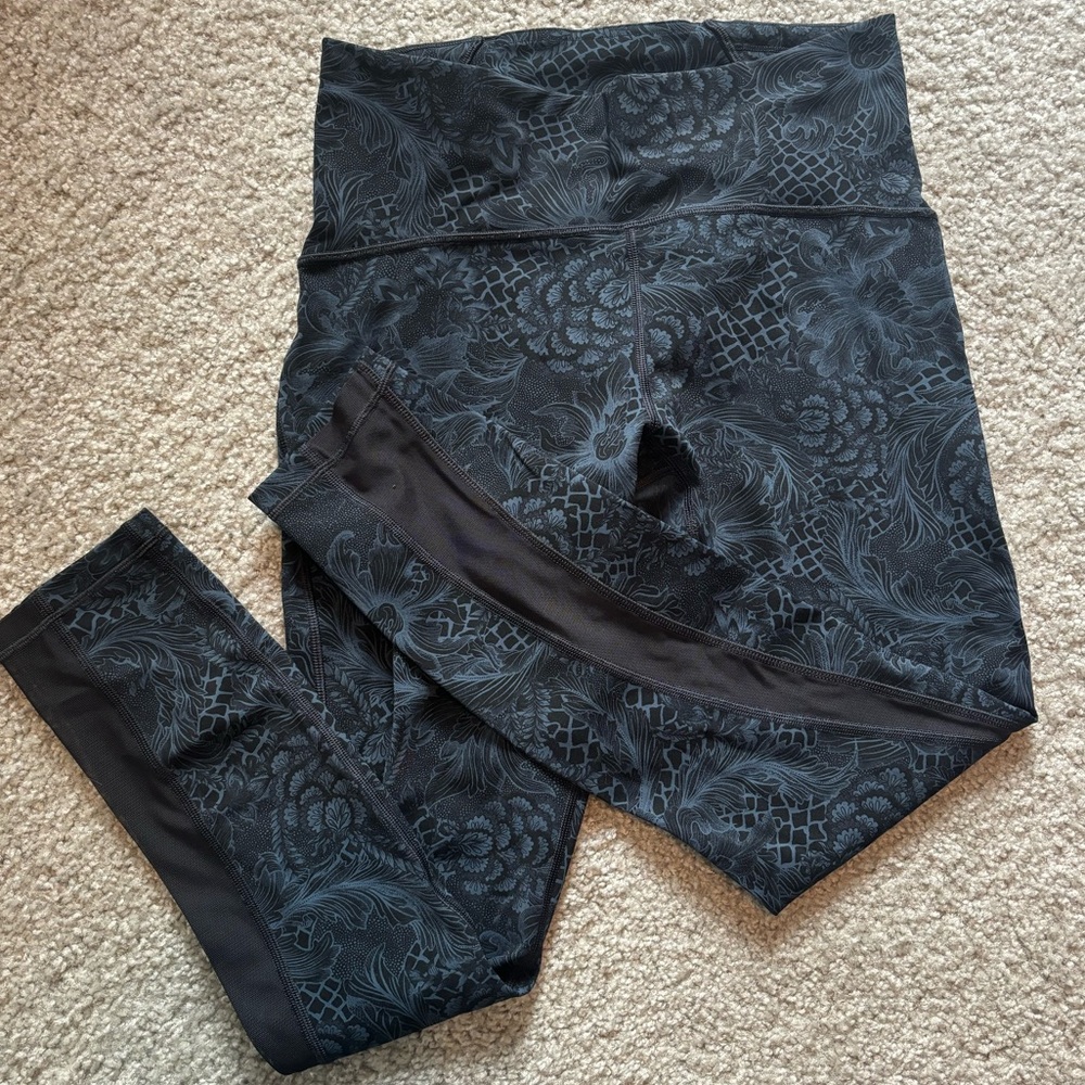 Lululemon Wunder Train High Rise Leggings, RARE PATTERN! Size 8